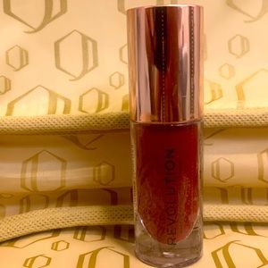 Pout Bomb Plumping Gloss
